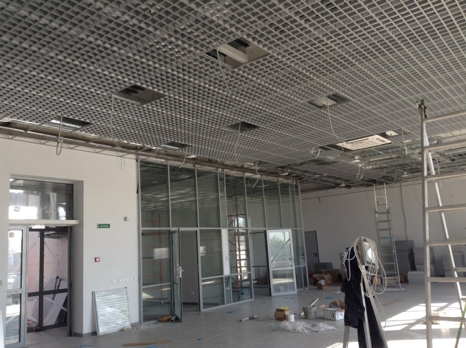 Потолок Армстронг Грильято