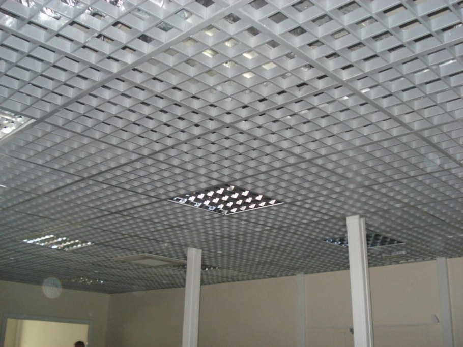 Потолок Грильято Албес