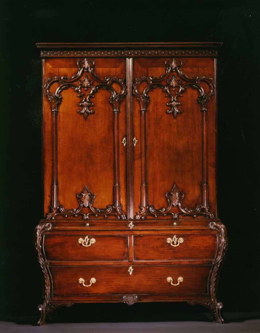 Кресло в стиле Чиппендейла (Settee)