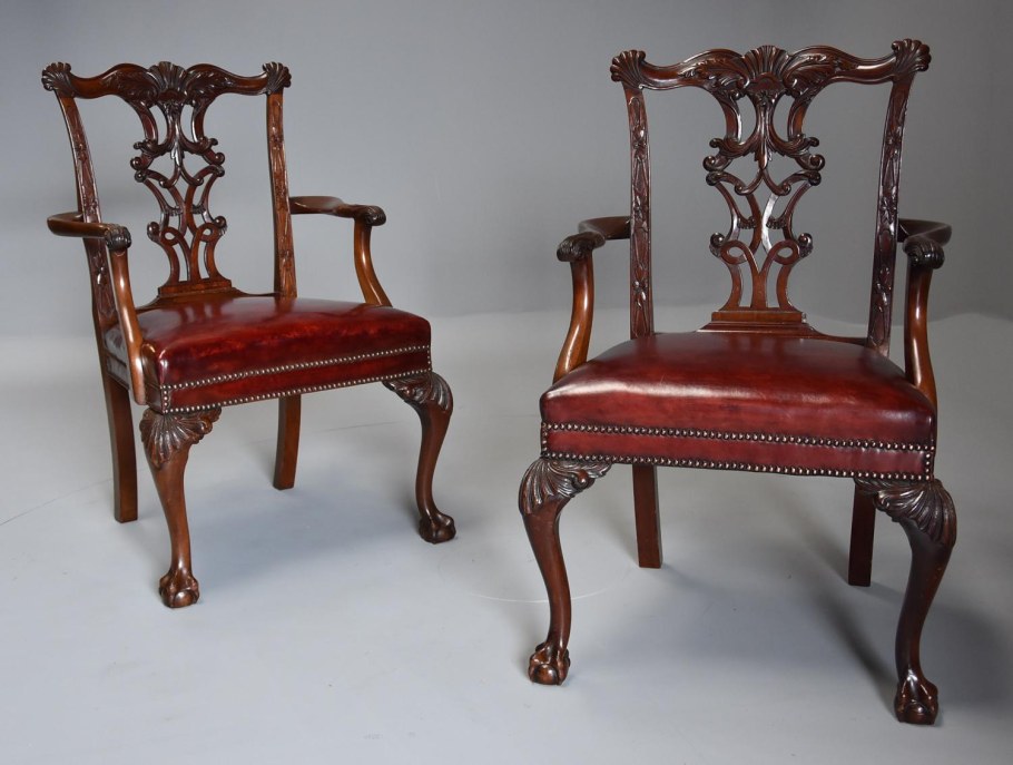 Письменный стол из красного дерева