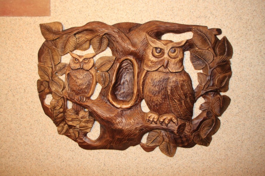 Ставрос резной декор из дерева