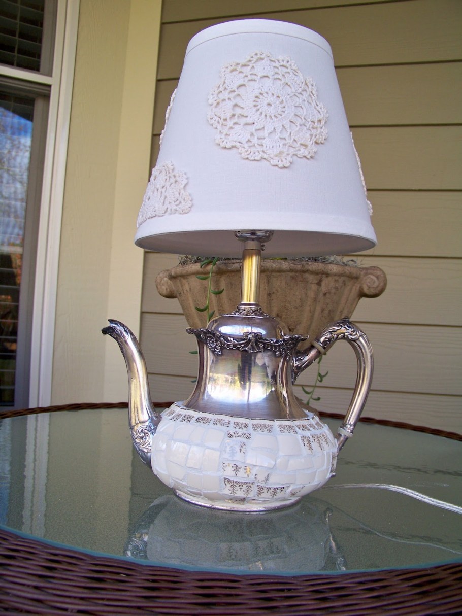 Декор старого чайника