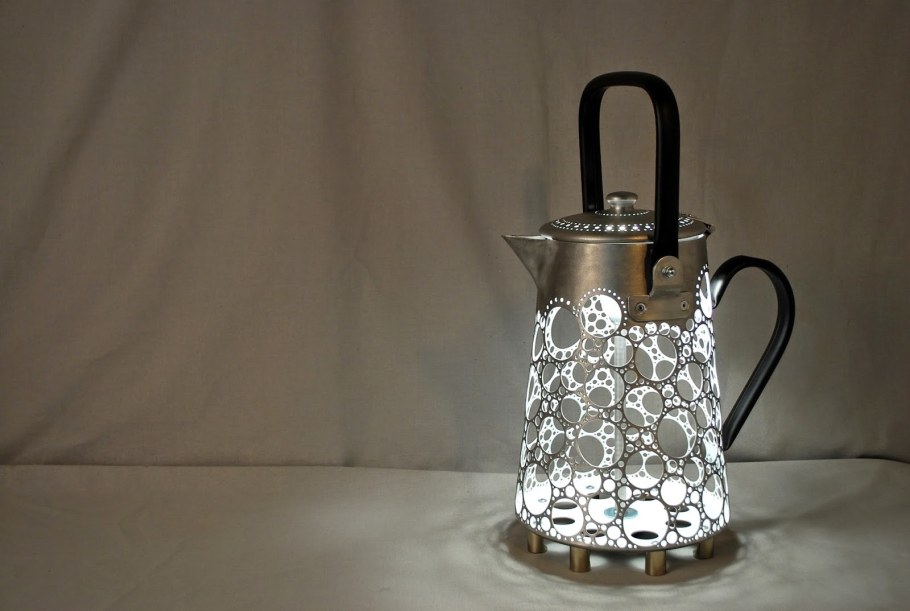 Светильник из электрического чайника