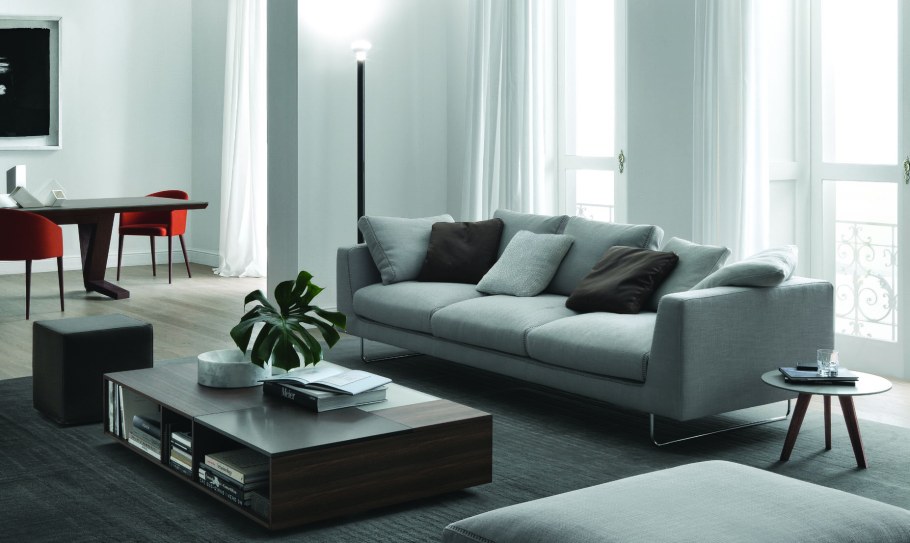 Диван в гостиную в современном стиле
