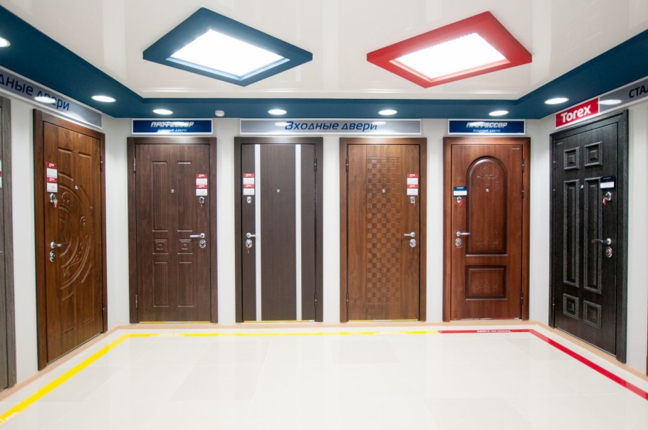 Салон дверей