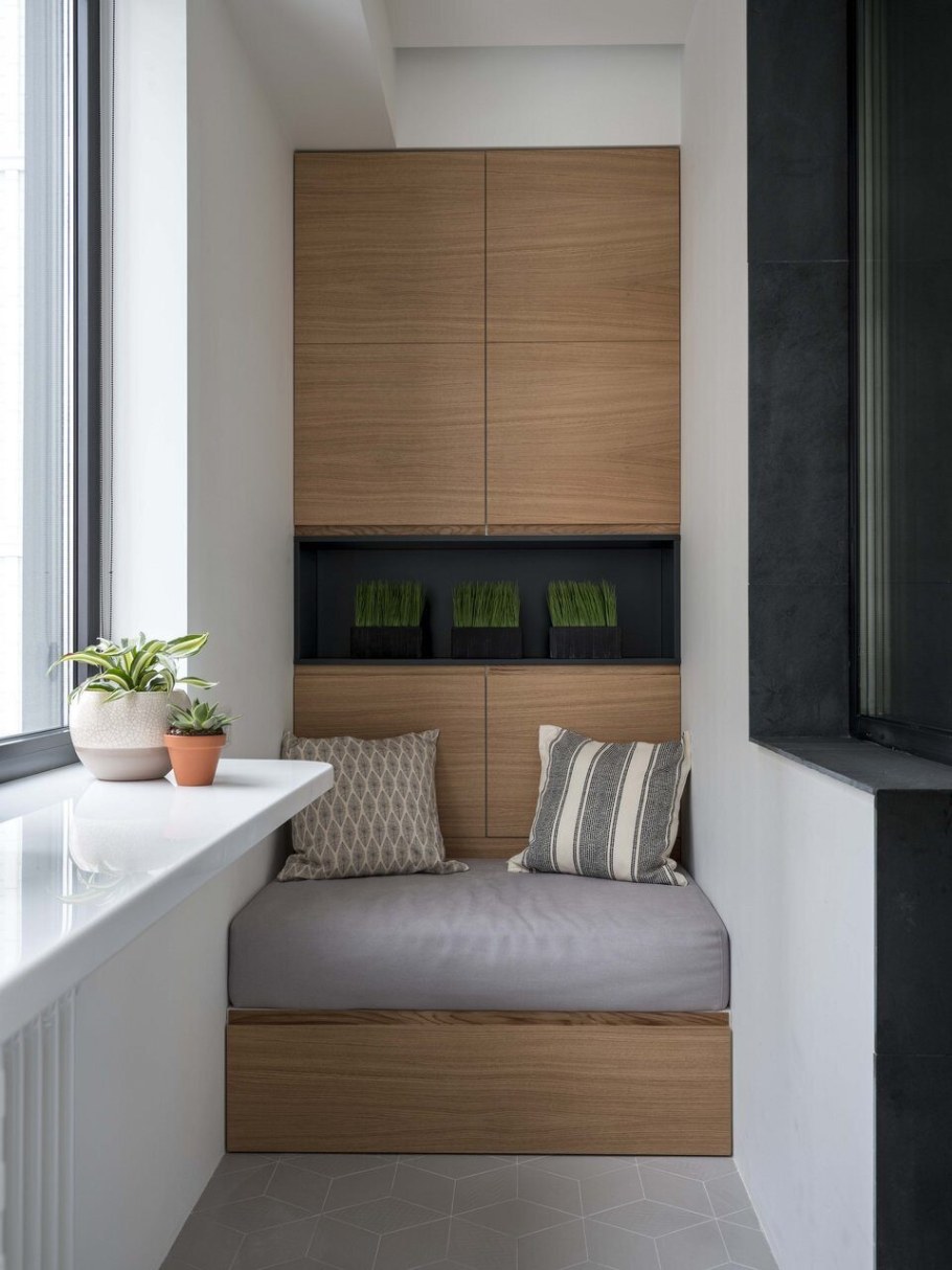 Диван на балкон