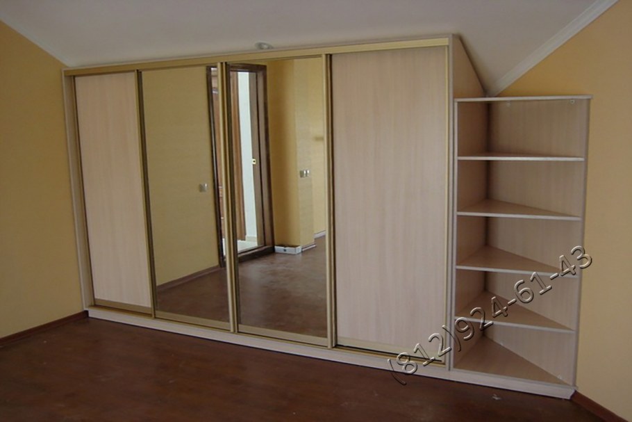 Шкаф с косым углом