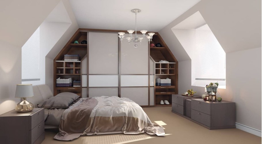 Гардеробная на мансардном этаже