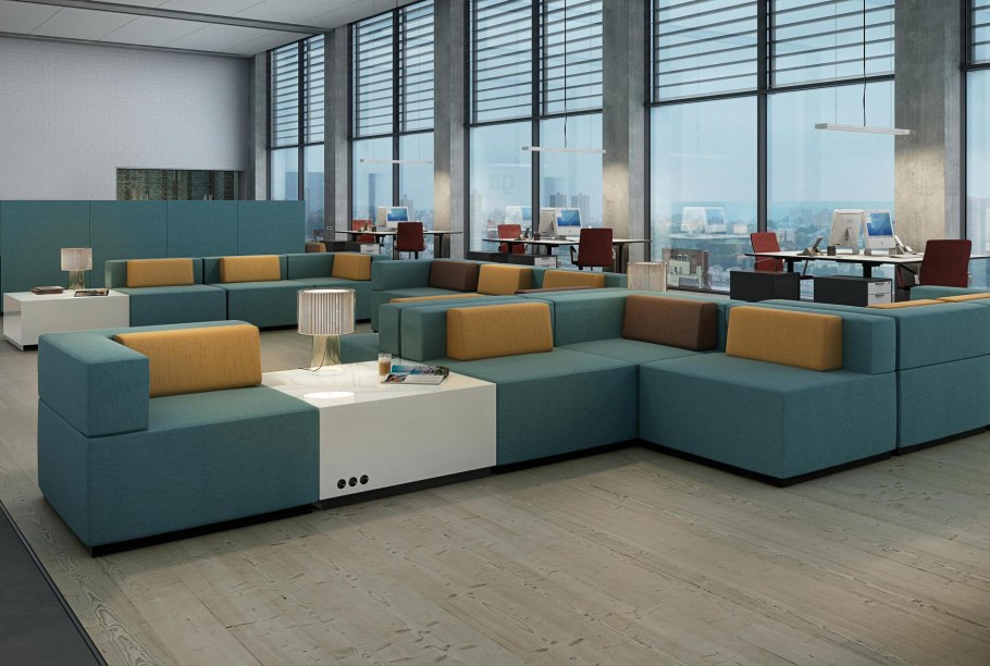 Рекламное объявление мебели