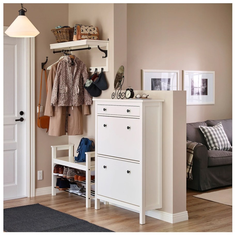 Обувница икеа ХЕМНЭС