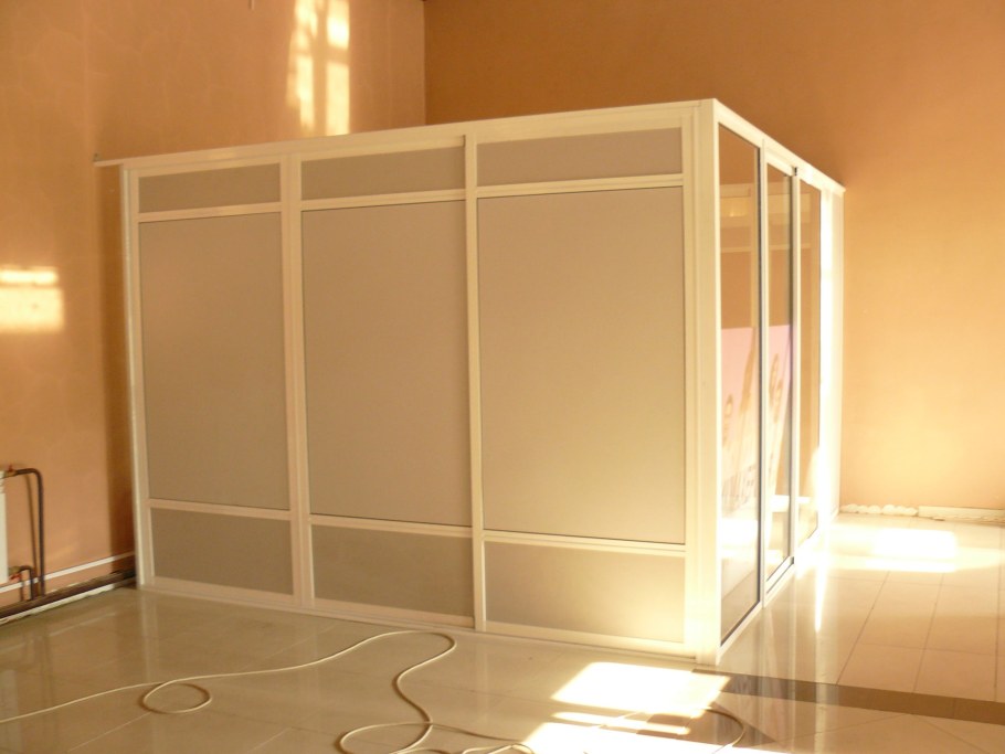 Перегородки из ПВХ