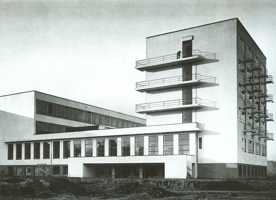 Вальтер Гропиус архитектура Баухауз