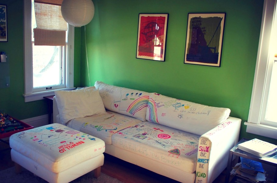 Диваны из замши угловые