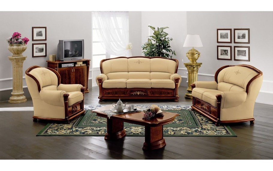 Диван и кресла в гостиную