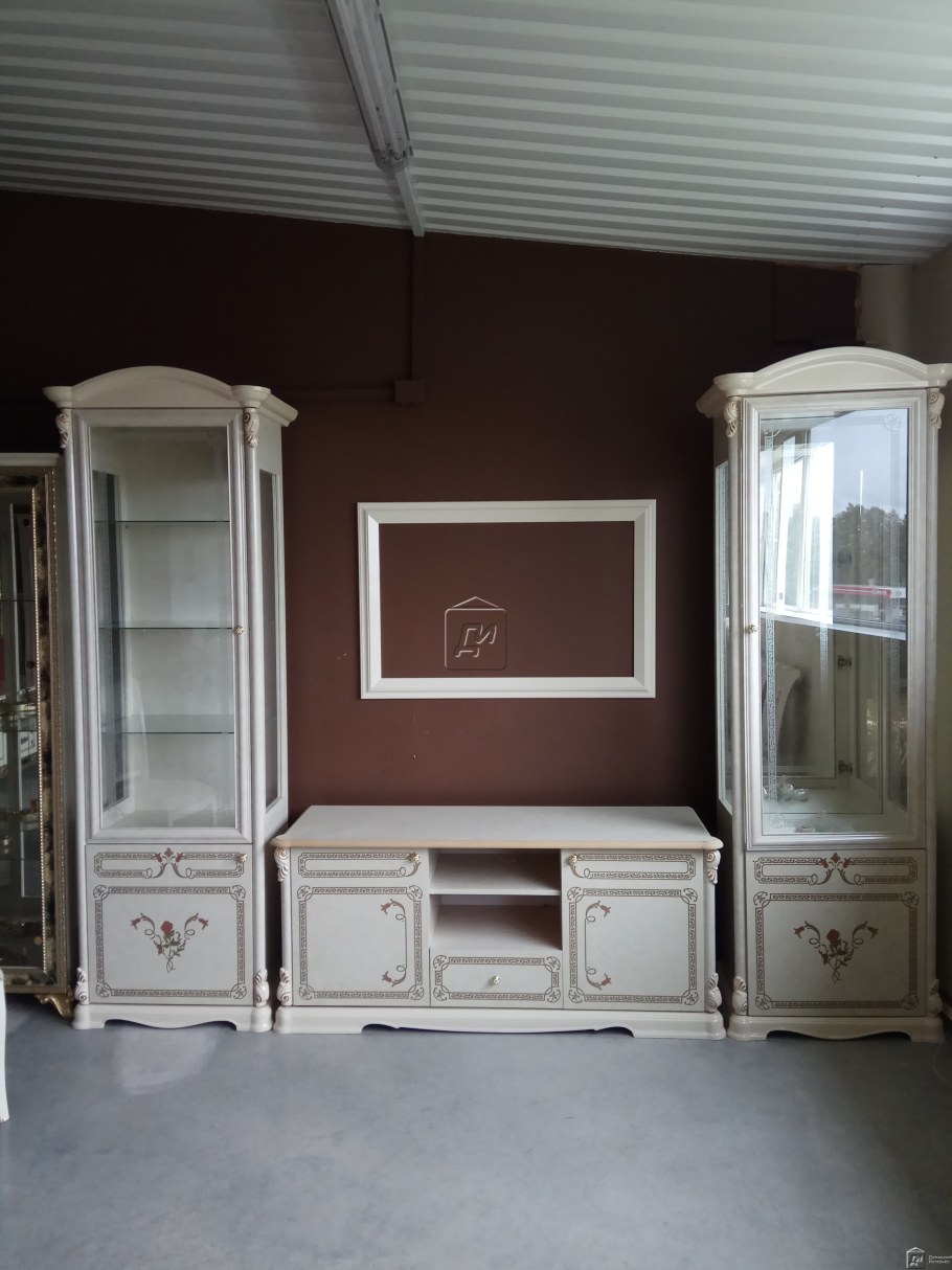 Гостиная роза махонь Интердизайн