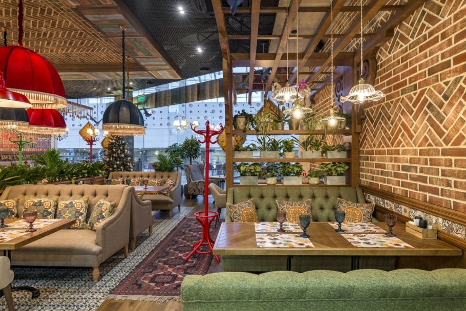 Кировоградская 11 к 1 (мебельный центр Армада)