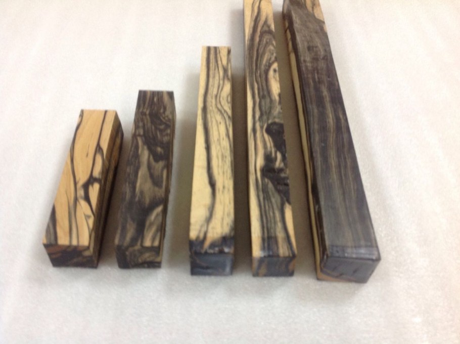 Экзотическое дерево бруски