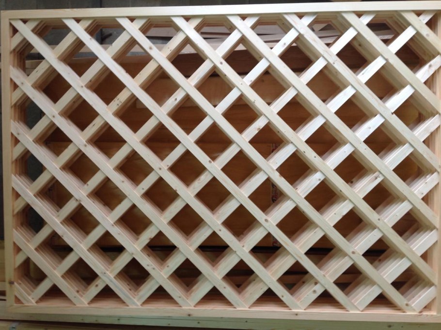 Решетка деревянная RLW 300_4200