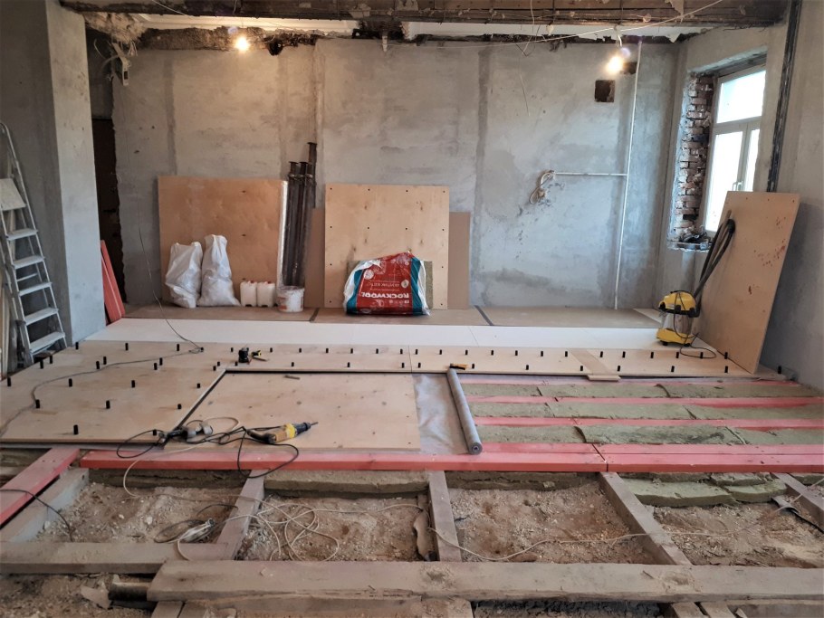 Демонтаж пола сталинка ж.б. перекрытия