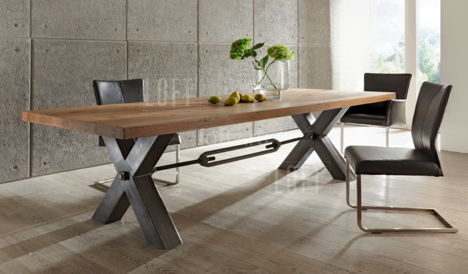 Стол в гостиную в стиле лофт