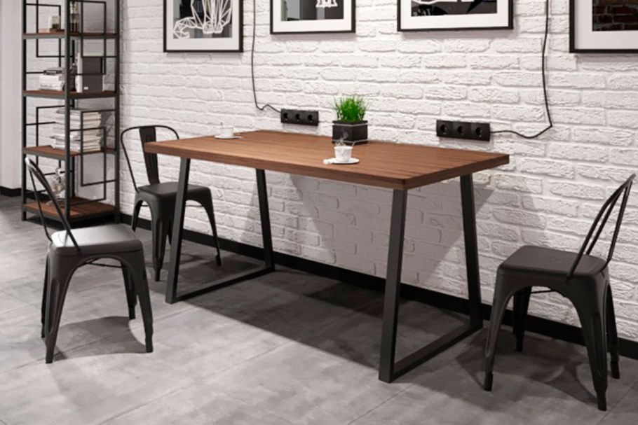 Стол в стиле лофт белый