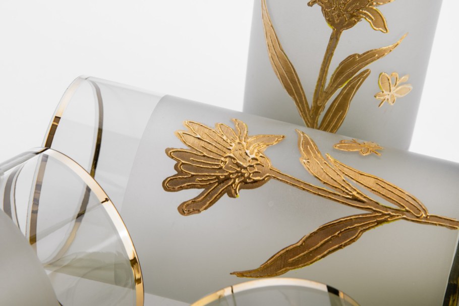 Альфрейная роспись на золоте