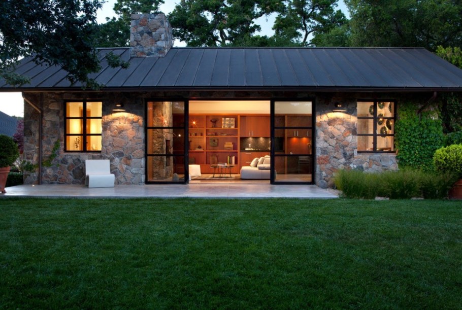 Гостевой домик с верандой