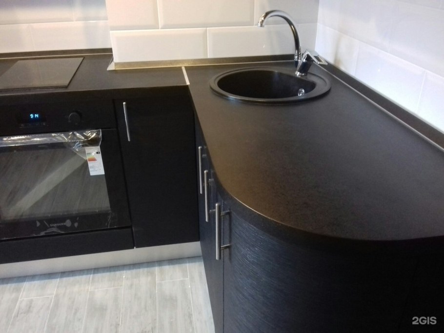 Кухня София Верона орех Гварнери