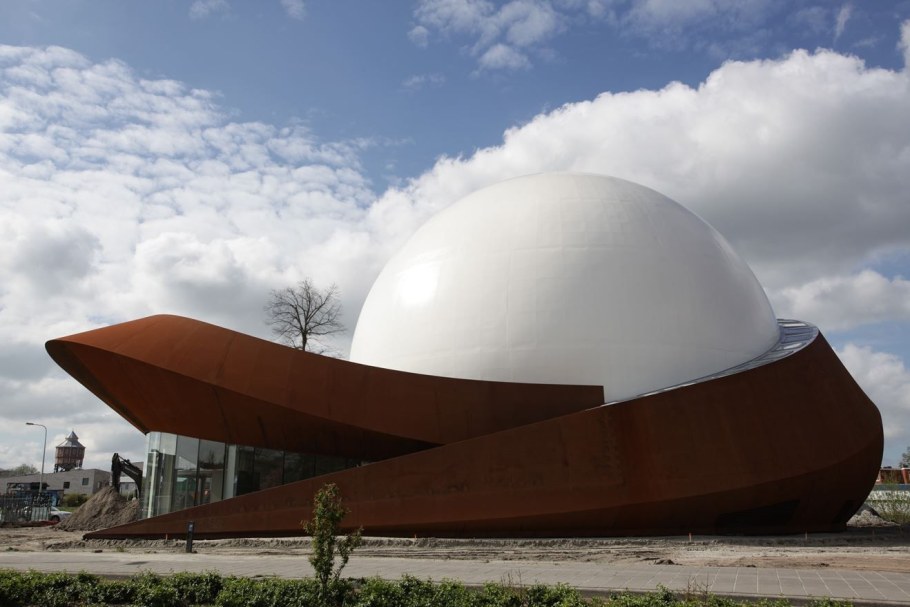 Гронинген Нидерланды планетарий