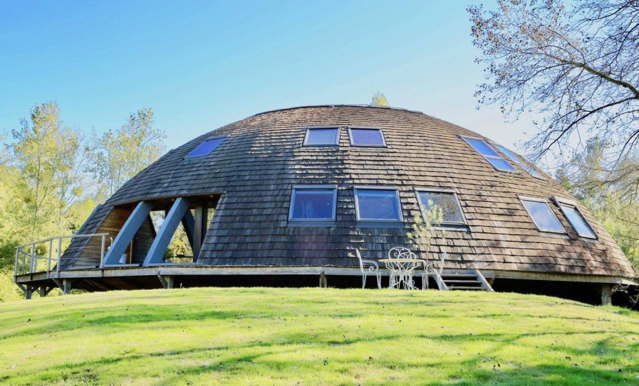 Сферический дом стратодезический купол