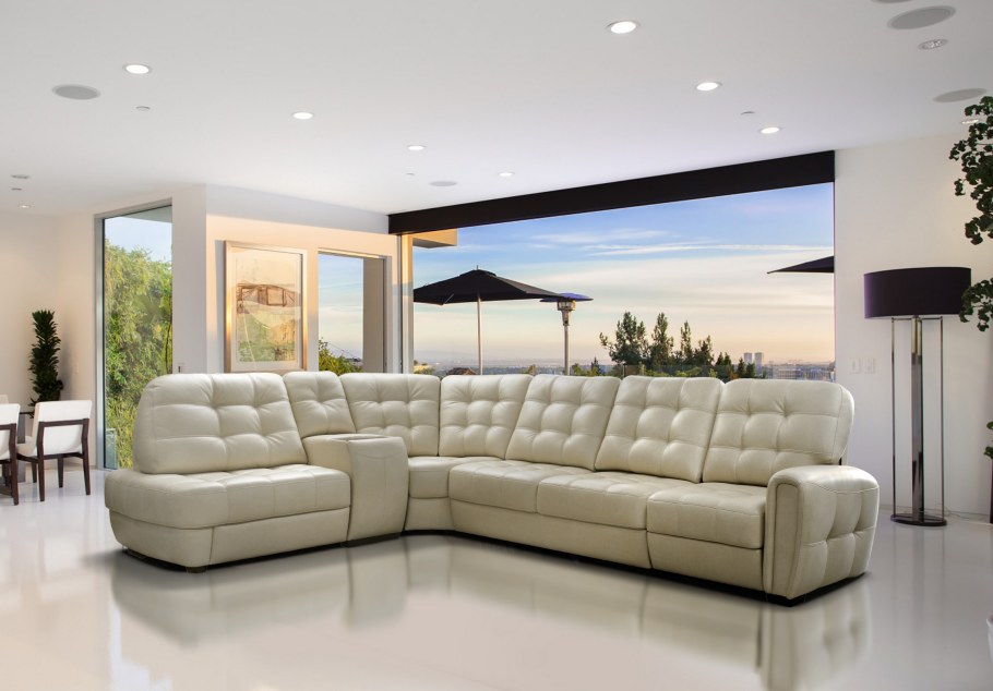 Диван бежевый угловой современный