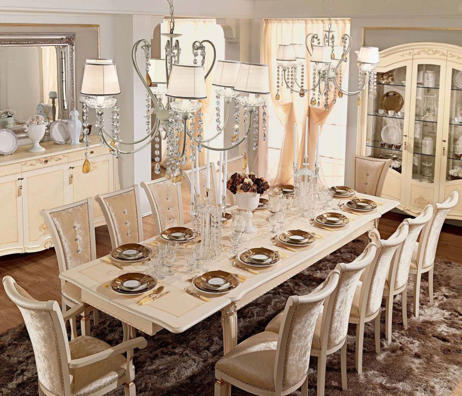 Раскладной стол на 12 человек