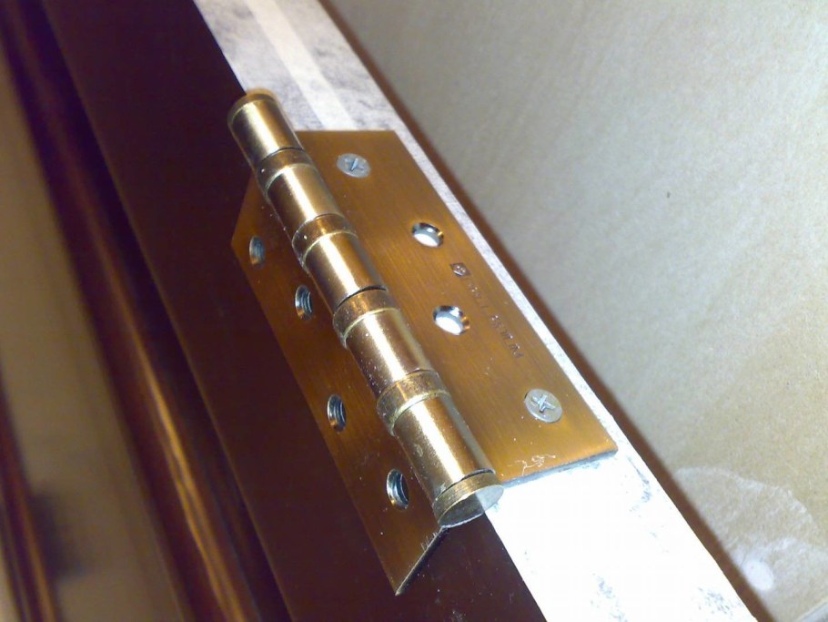 Шурупы для крепления дверных навесов