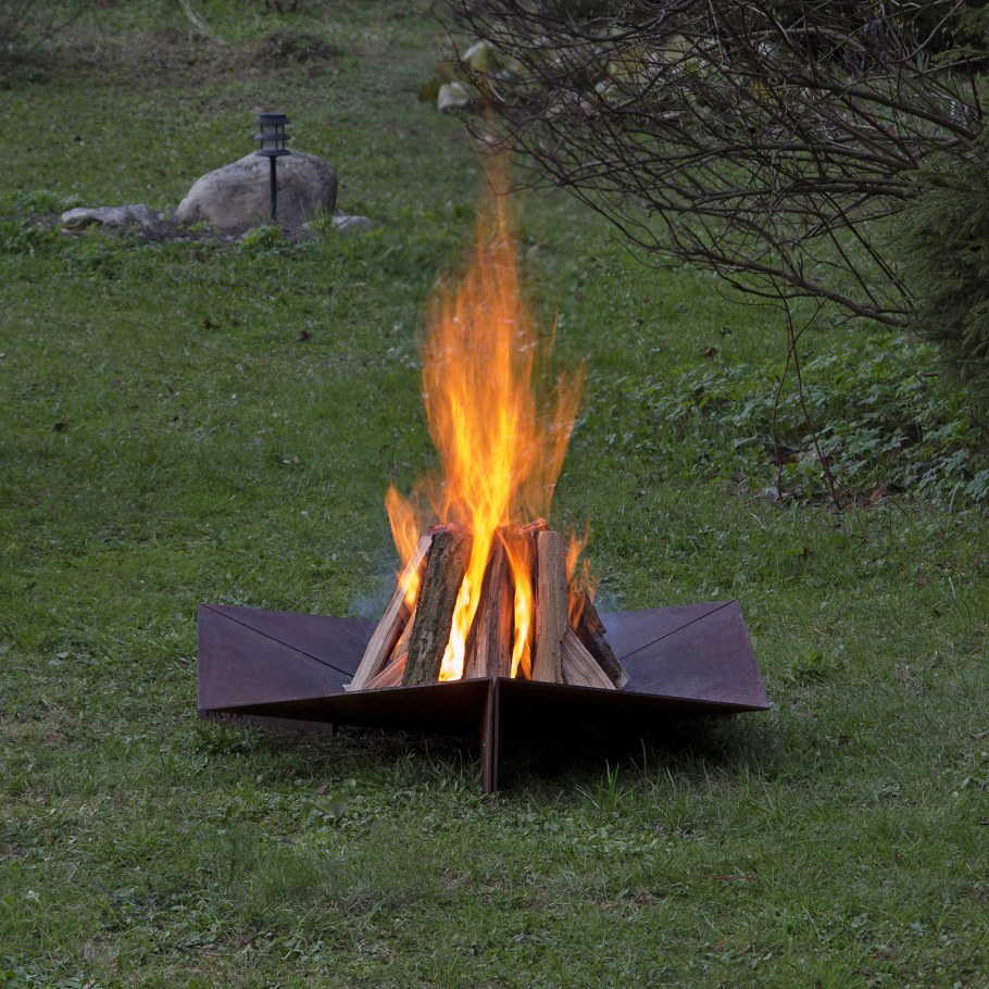 Чаша для костра с решеткой