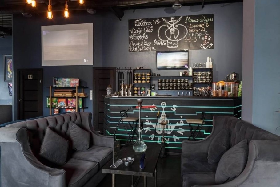 Интерьер магазина табачных изделий