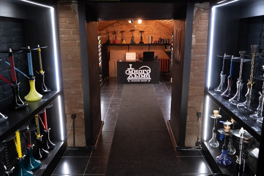 Витрины для кальянного магазина