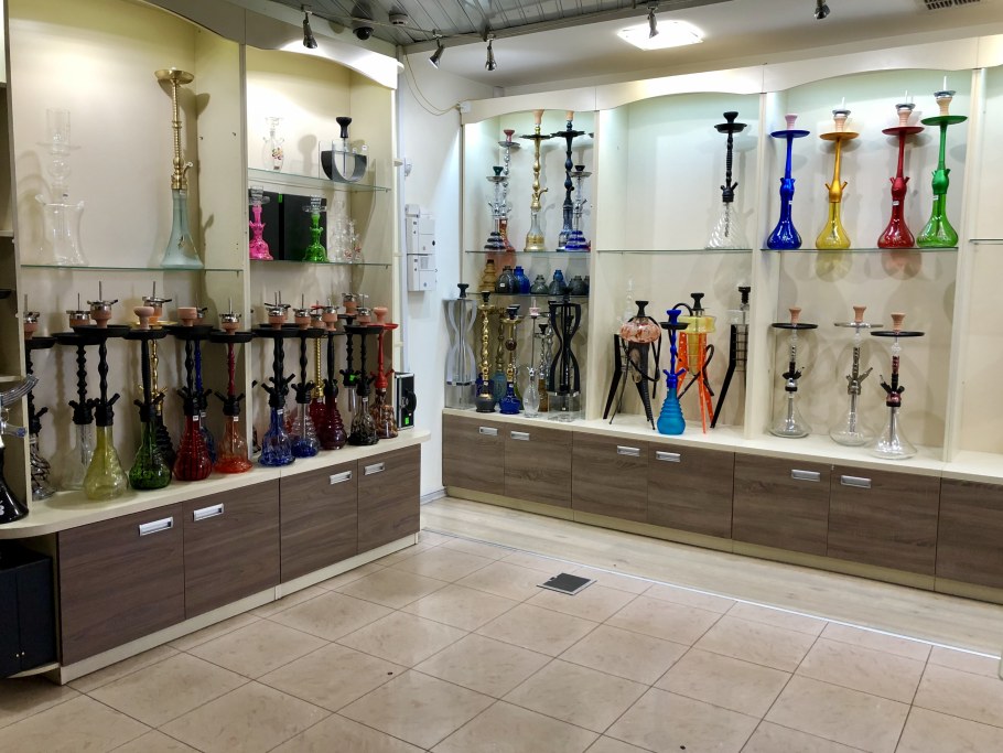 Витрины для табачного магазина