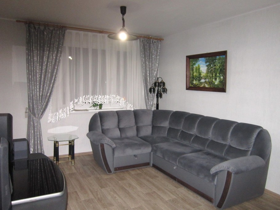 Светлая гостиная в хрущевке