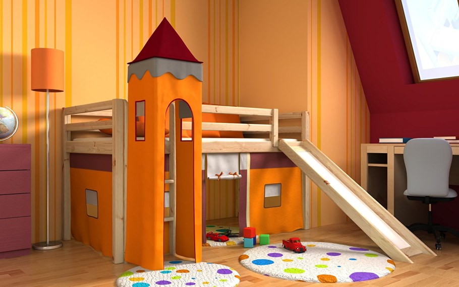 Кровать для девочек с горкой