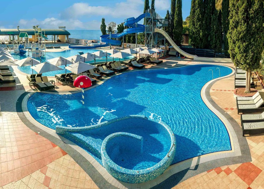 Пальмира Палас бассейн