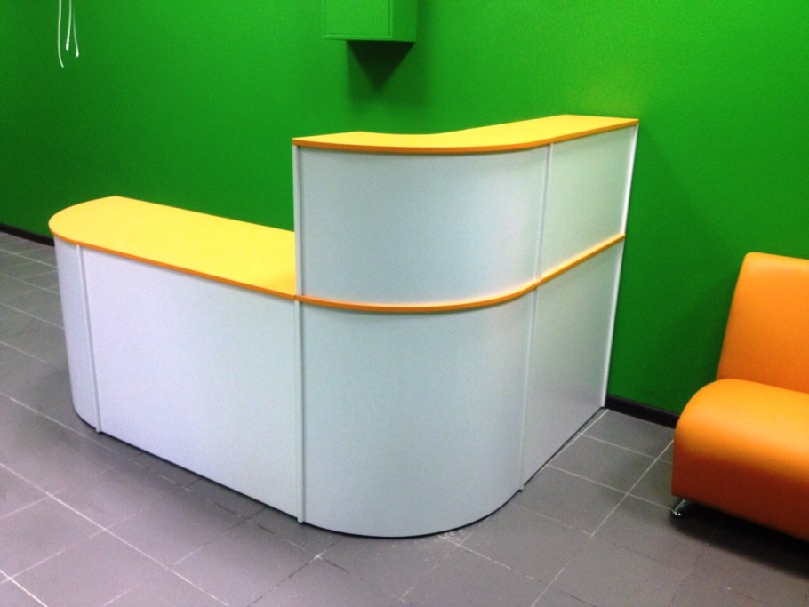 Стойка администратора Кларис