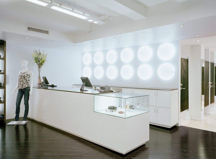 Письменные столы из стекла и металла