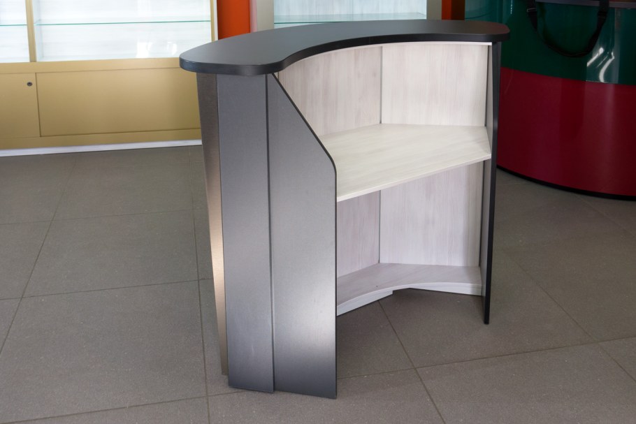 Стол рецепции поворотный 5250x2150мм