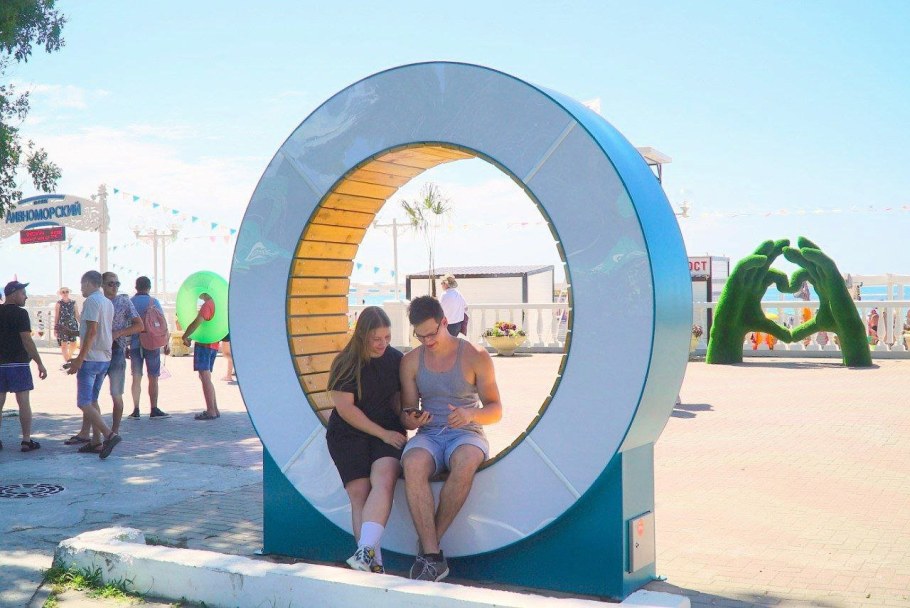 Арт объекты на Кубанской набережной Краснодар