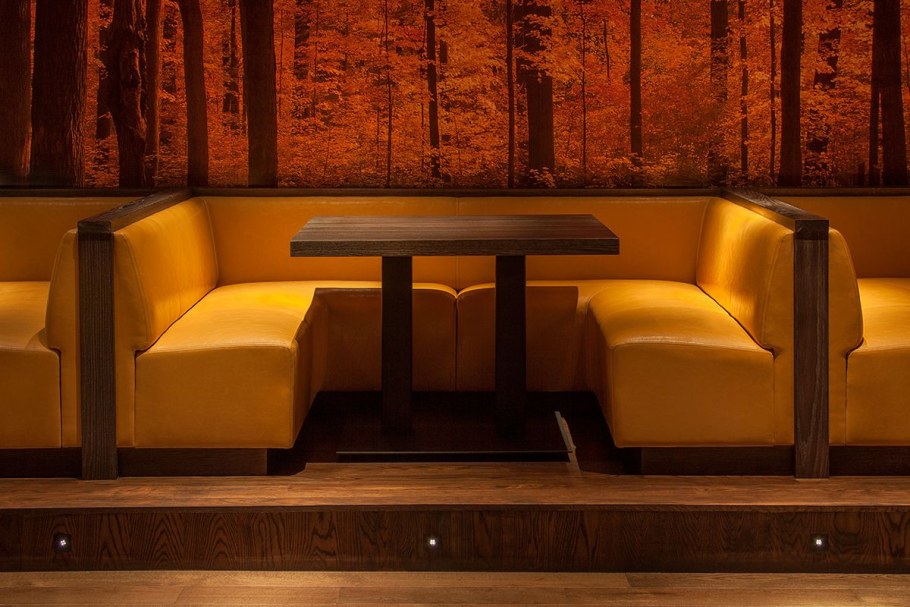 Диван с баром