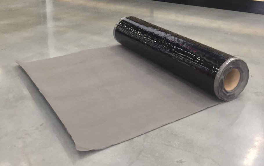 Рулонное резиновое покрытие