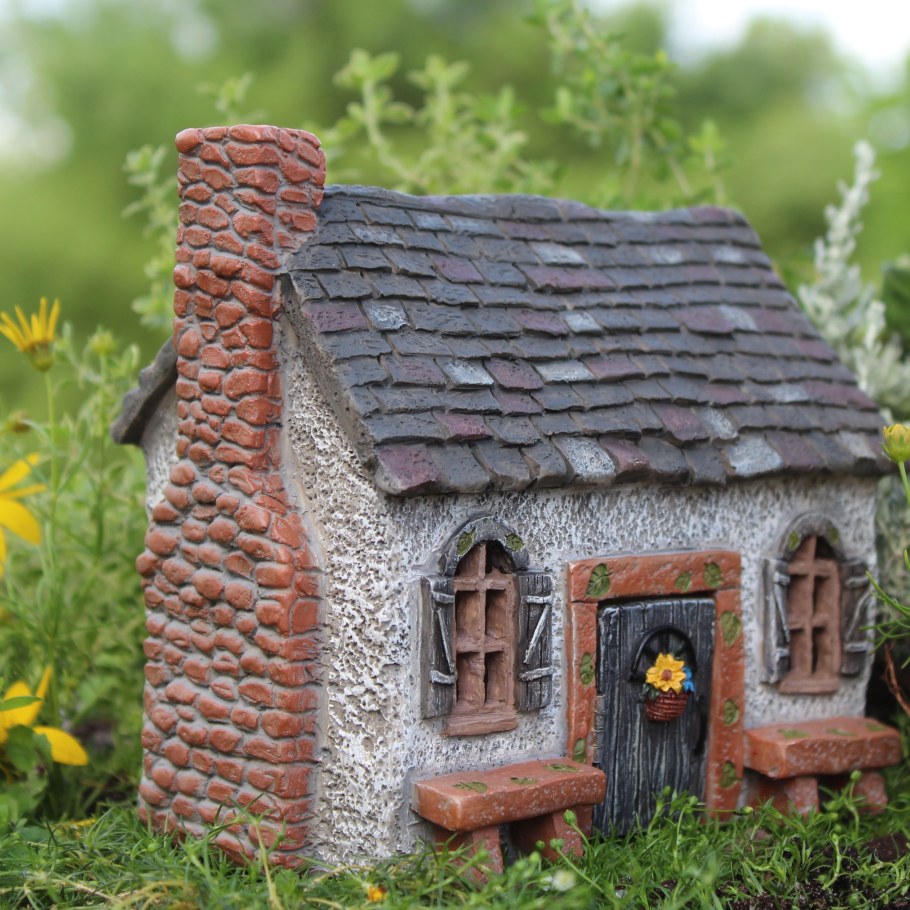 Сказочные декоративные домики