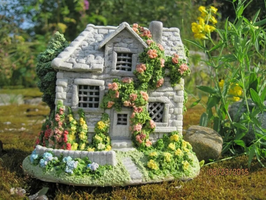 Домик из полимерной глины