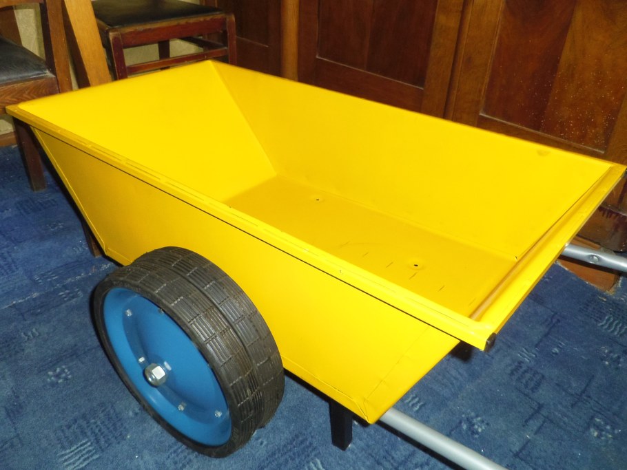 Садовая тележка с колесами от ВАЗ 2109