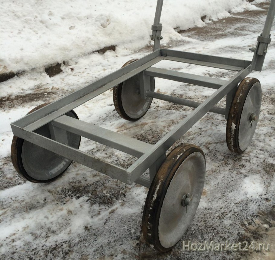 Тележка кормораздаточная ту 300 4-х колесная